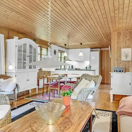 Two-bedroom Hornbaek 0 07 Hornbæk