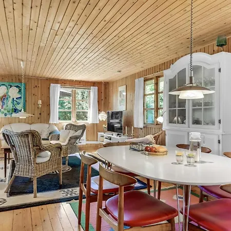 Lovely In Hornbaek With Kitchen