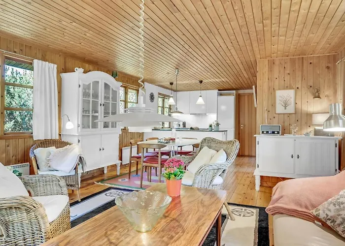 Two-bedroom Hornbaek 0 07 Hornbæk